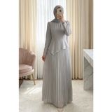 Moda Morfo Beli Asimetrik Kesim Taşlı Eteği Pliseli Krep Elbise -Taş - 44
