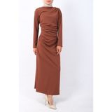 Moda Morfo Kayık Yaka Yandan Drapeli Örme Krep Elbise -Taba - S - M