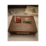 modamira Türk Bayrağı ve Türkiye Yazılı 2 Adet Yaka Rozeti Set
