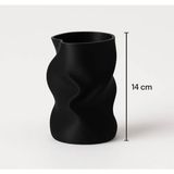 Modern Kıvrımlı Tasarım Diş Fırçalık