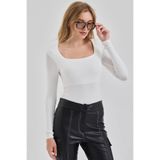 MODiSCHO Kadın Ekru KareYaka Slim Fit Parmak Geçmeli Ultra Soft Yumuşak Esnek Likralı Pamuklu Basic Body&Bluz