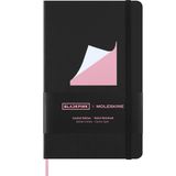 Moleskine x Blackpink not defteri, çizgili albüm, kare iki, sert kapak ve elastik kilit, pembe ayraçlı, büyük boy 13 x 21 cm