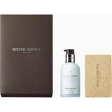 Molton Brown Lüks Erkek Yüz ve Vücut Bakım Hediye Seti - 2'li