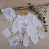 Momand Design Kız Bebek İsimli Müslin Hastane Çıkışı - 001 Kırık Beyaz - 0 - 3 Ay