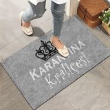 Monnhein Kapı Önü Paspası - Modern ve Şık Kapı Paspası | Ev, Ofis ve Dış Mekân Kullanımı İçin (Karantina Kraliçesi) 40x60