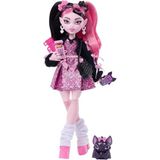 Monster High Bebek, Pembe Fiyonklu Elbise ve Siyah Hırka ile Draculaura JHK29 - Çok Renkli