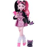 MONSTER HIGH Bebek, Pembe Fiyonklu Elbise ve Siyah Hırka ile Draculaura JHK29