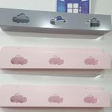 Montessori Bulutlu Lana Lake Duvar Rafı