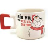 Mor Mürekkep Bir Yıl Değil Her Yıl Yan Yana Penguen Baskılı Kırmızı Kulplu Kare Yılbaşı Kupası - Açık Gri - Beyaz - 200 ml