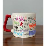 Mor Mürekkep Dilekler Baskılı Kırmızı Kulplu D Yılbaşı Kupası - Açık Gri - Beyaz - 200 ml