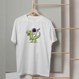 Mor Mürekkep Dinazorlu Astronot Tasarım Baskılı Erkek Tshirt - Beyaz