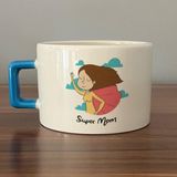 Mor Mürekkep Süper Mom Pelerin Baskılı Mavi Kulplu C Fincan - Açık Gri - Beyaz - 200 ml