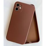 More Gsm iPhone 11 ile Uyumlu Köşeli Kalıp Lansman içi Kadife Soft Esnek Yapıya Sahip Darbeye Dayanıklı Sıvı Silikon Kılıf (Kahverengi)