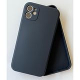 More Gsm iPhone 11 ile Uyumlu Köşeli Kalıp Lansman içi Kadife Soft Esnek Yapıya Sahip Darbeye Dayanıklı Sıvı Silikon Kılıf (Siyah)