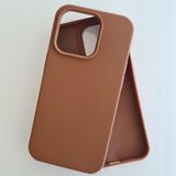 More Gsm iPhone 15 Pro ile Uyumlu Lansman içi Kadife Soft Esnek Yapıya Sahip Darbeye Dayanıklı Sıvı Silikon Kılıf (Kahverengi)