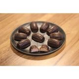 Morpho Effect Group Çilek Çikolata Dolgulu Fıçı Sütlü Hediyelik Çikolata (1 Kg)