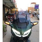 Motocam Honda Goldwing Bagger Ön Cam 2018-2023 Model 38 cm Füme Renkli 4 mm Orta Boylu Motosiklet Rüzgarlık