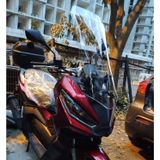Motocam Kanuni Seha 125 Ön Cam 2022-2026 Model 65 cm Şeffaf Renkli 4 mm Orta Boylu Motosiklet Rüzgarlık