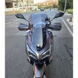 Motocam QJ ATR 250 Ön Cam 2023-2026 Model 55 cm Füme Renkli 4 mm Kısa Boylu Motosiklet Rüzgarlık