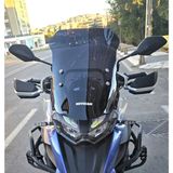 Motocam QJ SRT 600 X Ön Cam 2022-2026 Model 54 cm Siyah Renkli 4 mm Motosiklet Rüzgarlık
