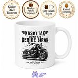 Motosiklet Tutkunu Kaskı Tak Dünyayı Geride Bırak Baskılı Porselen Kupa Bardak Hediye