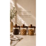 Mottogo Kahve Köşesi 700ML Akasya Kapaklı Kaşıklı Cam Kavanoz Seti – Kahve & Şeker Organizeri- Baharatlık - Kahverengi - Şeffaf - 3 Adet - 700 ml