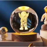MR 3D Kristal Cam Küre, Ahşap Soketli Gece Lambası,LED, sevgiliye hediye, Noel, Öğretmenler Günü, Özel Tasarım Harika bir hediye (Astronot A)