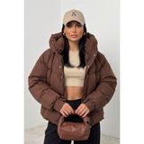 Msm Fashion Kadın Kısa Şişme Mont Kapüşonlu Düğmeli Fermuarlı Çift Cepli Dik Yaka Uzun Kollu Bileği Cırtlı Şişme Mont - Kahverengi