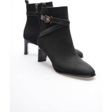 Mubiano Kadın Süet Bot Topuklu Fermuarlı Gold Aksesuarlı Siyah Tirena