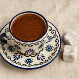 Mugusa Hediyelik El Yapımı Çini Seramik Kabartma Desenli Nazar Motif 2' Li Kahve Fincanı Seti - 99 ml - Beyaz - Mavi - Siyah