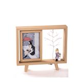 Mukko Home Ahşap Çerçeveli Çift Taraflı Işıklı Masaüstü Fotoğraf Çerçevesi (26.5X23.6 Cm),Bej Kadın Modeli,26 X 27