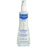 Mustela Saç Şekillendirici ve Ferahlatıcı Vücut Spreyi 200 ml Organik Papatya Suyu İçeren Doğal Formül