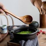 Nacario Deconox Doğal Akasya Ağacından El Oyması Servis Çatalı 26CM | Antibakteriyel, Dayanıklı ve Çevre Dostu Ahşap Kaşığı – Şık ve Uzun Ömürlü Mutfak Gereci (Akasya Kepçe)