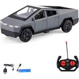 Nacario Oyuncak Uzaktan Kumandalı 1:14 Ölçek Şarjlı Tsl Pick Up Model Araba 500 Mah Batarya 26 cm