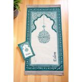 Nakış Işlemeli Isimli Kadife Ipek Dokulu Mihrap Desenli Keseli Inci Tesbihli Seccade Yeşil - 65 x 115 cm