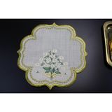 Nakışkonsept Papatya Desenli Puanlı Kokteyl Peçete 6lı - 15 x 15 cm - Krem - Gold