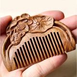 Naturachi Ahşap Sandal Ağacı Gugu Masaj Yüz Masaj Gua Sha Saç Tarağı Model 10
