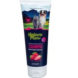 Nature Plan Çilekli 250 ml Kedi ve Köpek Şampuanı