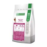 Nature's Protection Küçük Irk Ekstra Somonlu Yetişkin Köpek Maması 7,5Kg