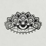 Nazar Metal Duvar Sanatı İşareti - Mandala Hamsa El Stili Ruhani Ev Koruma Sanatı - Modern Boho Duvar Askısı (118 x 71 cm)