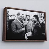 Ne Verelim Size Çerçeveli Atatürk Portre Tablosu Mustafa Kemal Atatürk Dikdörtgen Dekoratif Kanvas Tablo-145