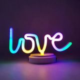 Neon Işıklı Love Yazılı Masa Gece Lambası – Pilli Ve Usb’li Romantik Aydınlatma