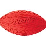 Nerf Dog İnteraktif Squeaker'lı Lastik Futbol Köpek Oyuncağı, Hafif, Dayanıklı ve Suya Dayanıklı, Orta/Büyük Irklar için 15 cm Çap, Tek Birim, Kırmızı