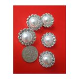 Nesgo Moda İNCİ VE KRİSTAL TAŞLI GRİ METALALİZE DÜĞME 2 CM 1 PAKET 5 ADET