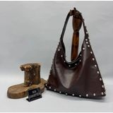 Nevalia Kahverengi Metal Stud Detaylı Şık Omuz Çantası-Deri Görünümlü Günlük Kullanıma Uygun - Tek Ebat