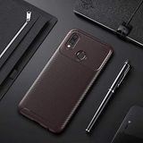 Nevarium Huawei P20 Lite Uyumlu Kılıf Karbon Dokulu Silikon - Kahverengi