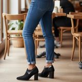 NE&VE SHOES Siyah Süet Hakiki Deri Rugan Detaylı Kadın Kalın Topuklu Bot