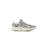 New Balance Fresh Foam Arishi V4 Bej Modeli Koleksiyonu Unisex Koşu Ayakkabısı WARISTM4 Bej