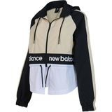 New Balance NB Lifestyle Kadın Mont Siyah Renk Cepli Regular Kesim Özellikli Model