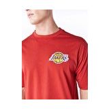 New Era Kırmızı Erkek Oversize Baskılı T-Shirt 60578558 LEAGUE ESSENTIALS INJ OSTE